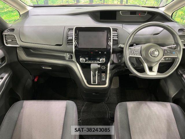 Nissan SERENA 2017-05 7272922-1
