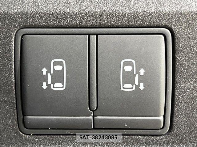 Nissan SERENA 2017-05 7272922-4