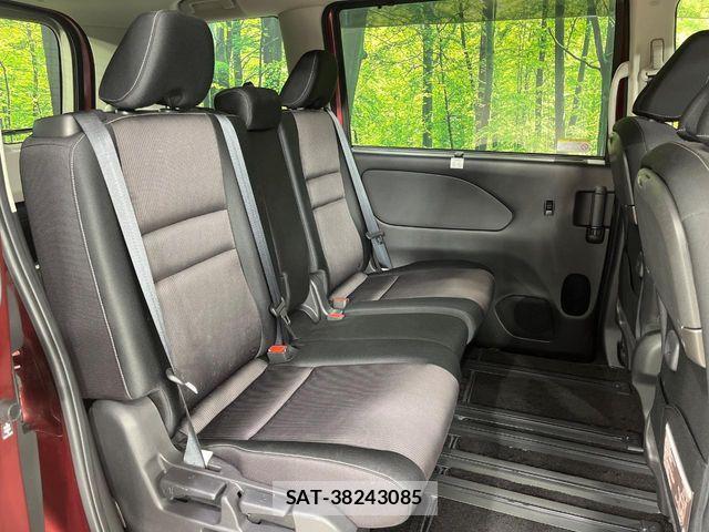 Nissan SERENA 2017-05 7272922-8