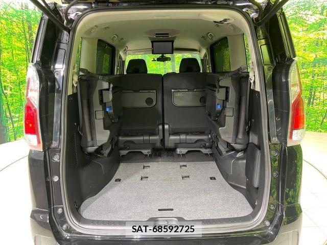 Nissan SERENA 2017-01 7272921-10