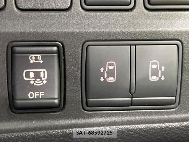 Nissan SERENA 2017-01 7272921-6