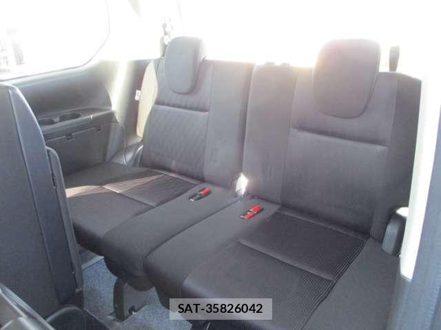 Nissan SERENA 2018-12 7330024-21