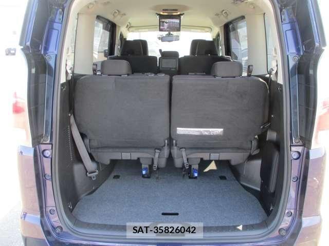 Nissan SERENA 2018-12 7330024-22