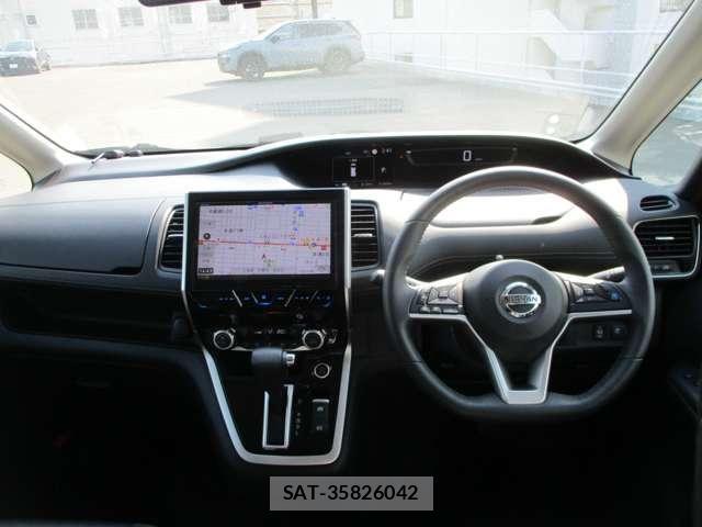 Nissan SERENA 2018-12 7330024-2