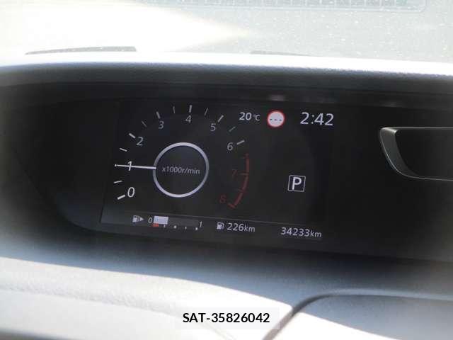 Nissan SERENA 2018-12 7330024-3