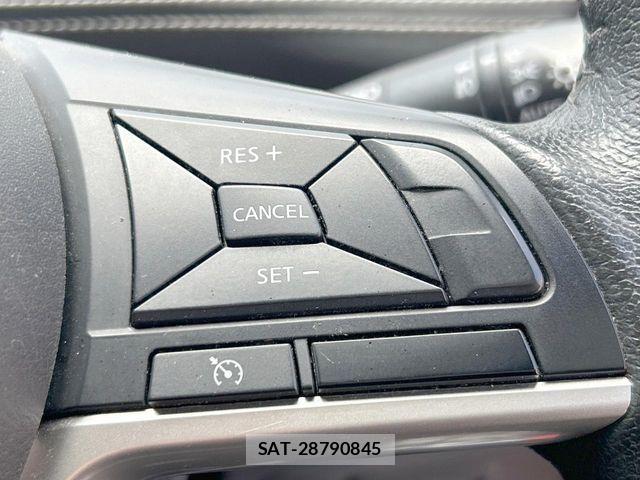 Nissan SERENA 2017-06 7330025-8