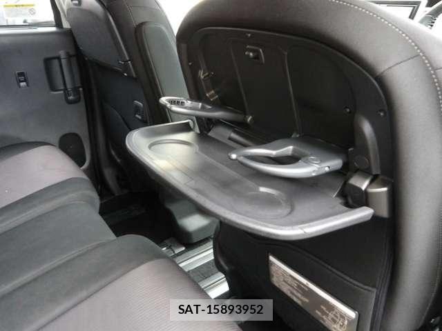 Nissan SERENA 2018-06 7330022-28