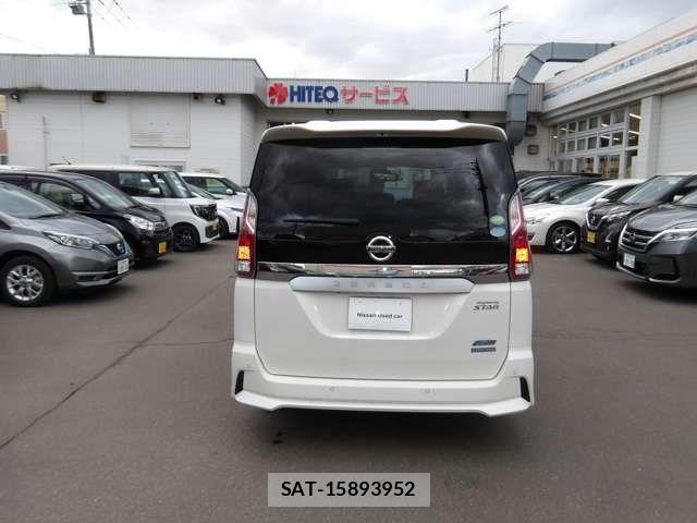 Nissan SERENA 2018-06 7330022-3