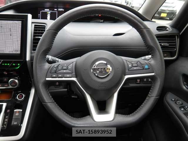 Nissan SERENA 2018-06 7330022-6