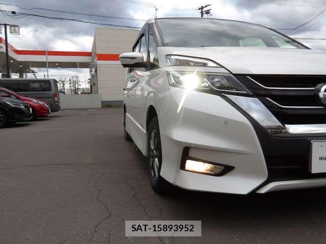 Nissan SERENA 2018-06 7330022-7