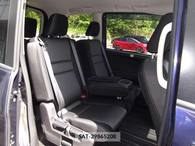 Nissan SERENA 2019-11 7330020-14