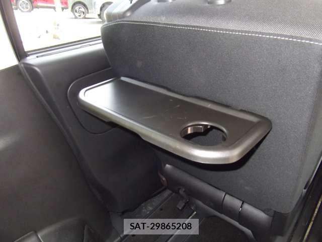 Nissan SERENA 2019-11 7330020-19