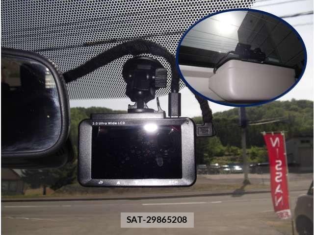 Nissan SERENA 2019-11 7330020-5