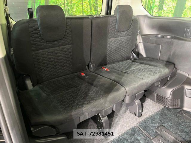 Nissan SERENA 2016-11 7359803-9