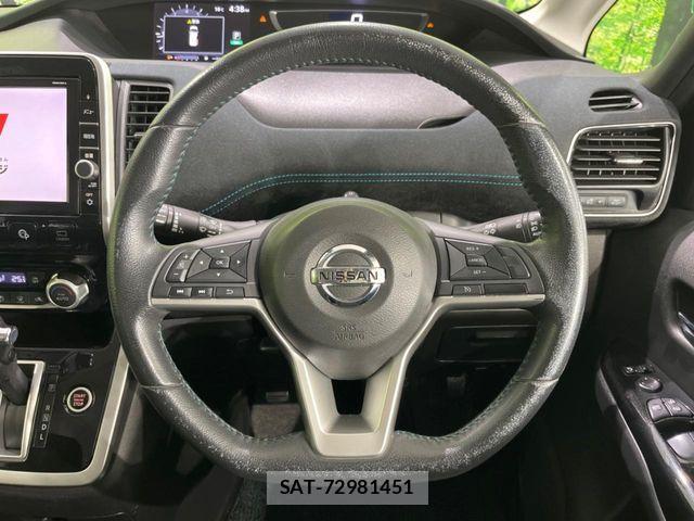 Nissan SERENA 2016-11 7359803-11