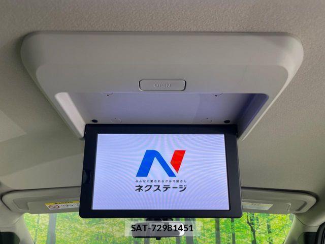 Nissan SERENA 2016-11 7359803-3