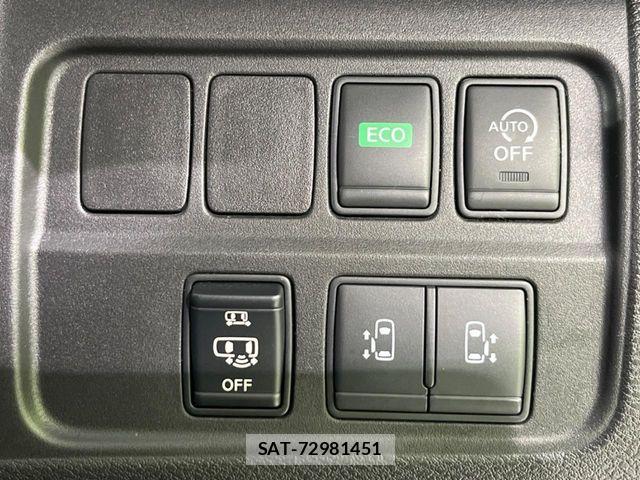 Nissan SERENA 2016-11 7359803-5