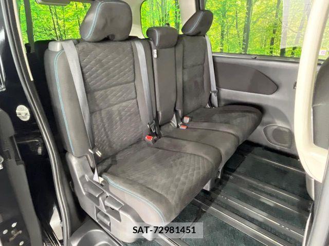 Nissan SERENA 2016-11 7359803-8