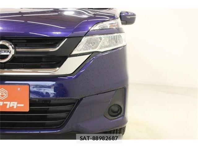 Nissan SERENA 2016-10 7359808-13