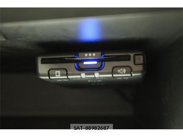 Nissan SERENA 2016-10 7359808-3