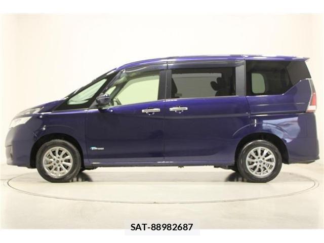 Nissan SERENA 2016-10 7359808-8