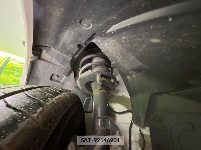 Nissan SERENA 2019-01 7394042-19