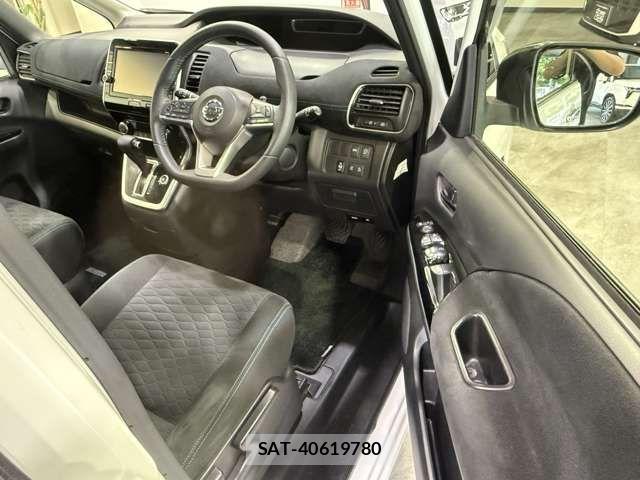 Nissan SERENA 2017-02 7457688-6
