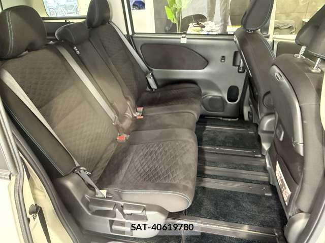 Nissan SERENA 2017-02 7457688-9