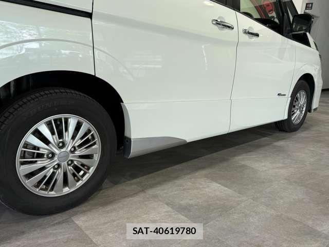 Nissan SERENA 2017-02 7457688-14