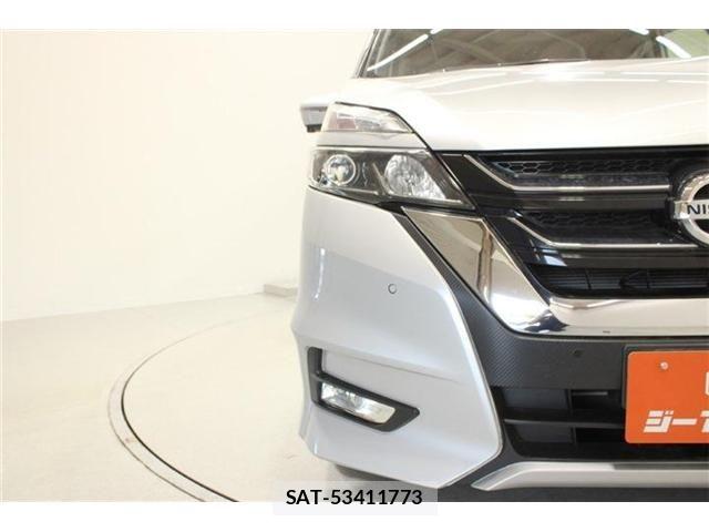 Nissan SERENA 2018-09 7457698-15