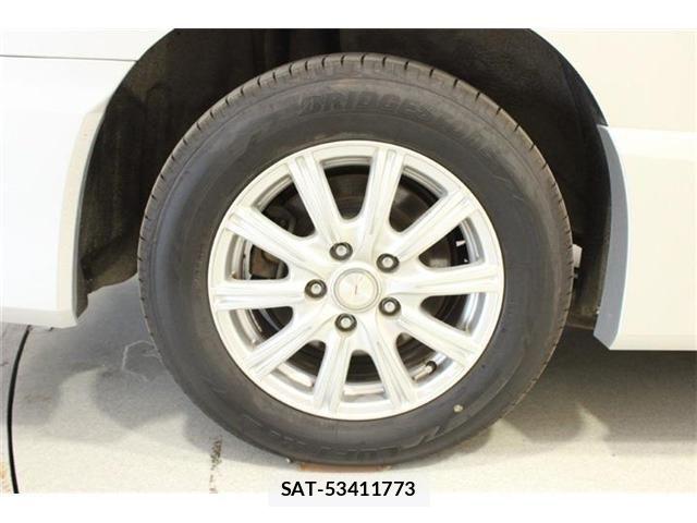 Nissan SERENA 2018-09 7457698-22