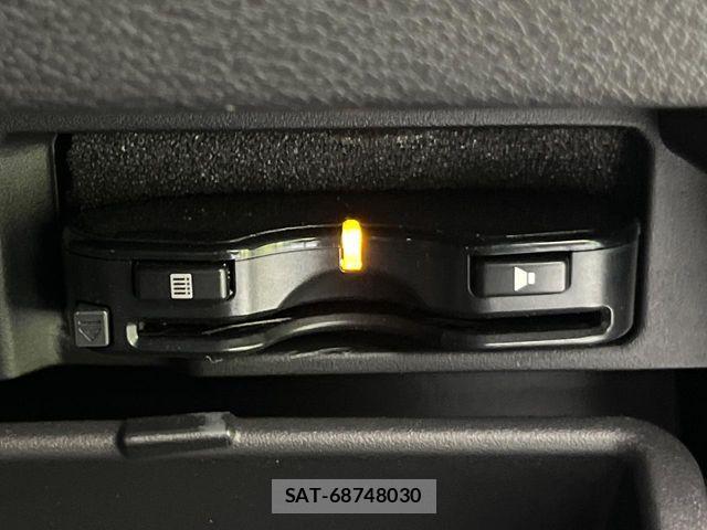 Nissan SERENA 2018-02 7457689-6