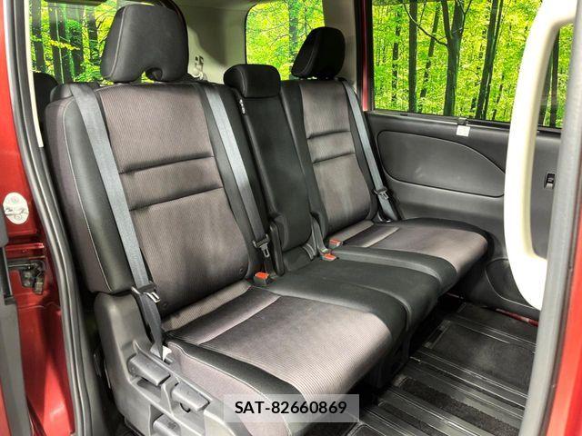 Nissan SERENA 2017-08 7457700-8
