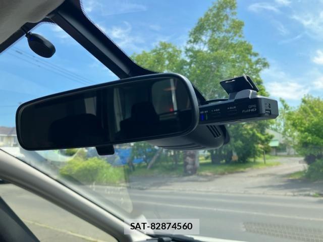 Nissan SERENA 2018-02 7457686-23