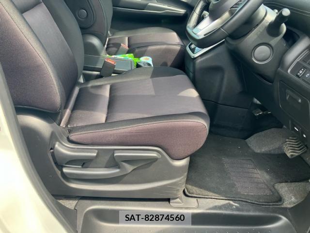 Nissan SERENA 2018-02 7457686-8