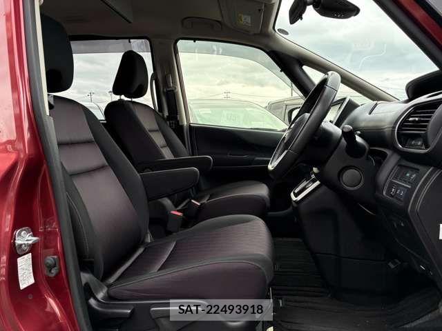 Nissan SERENA 2018-02 7457697-11