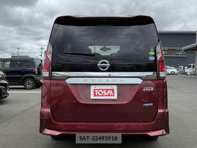 Nissan SERENA 2018-02 7457697-18