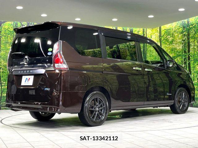 Nissan SERENA 2017-06 7502785-18