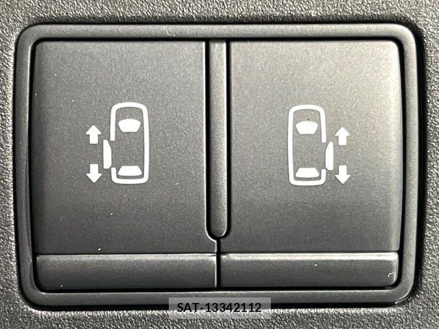 Nissan SERENA 2017-06 7502785-6