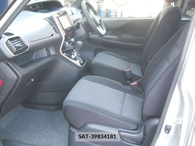 Nissan SERENA 2019-10 7502787-13
