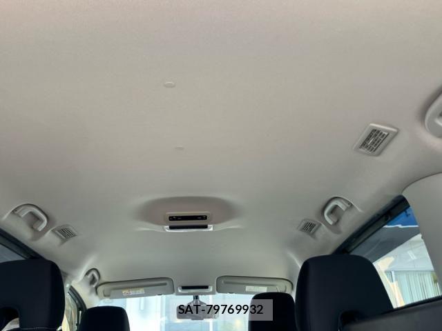Nissan SERENA 2018-03 7502788-13
