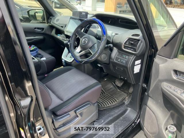 Nissan SERENA 2018-03 7502788-16