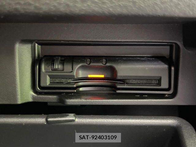 Nissan SERENA 2018-01 7619967-6
