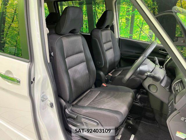 Nissan SERENA 2018-01 7619967-7