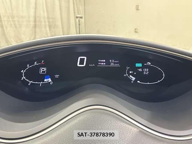 Nissan SERENA 2015-10 7619972-10