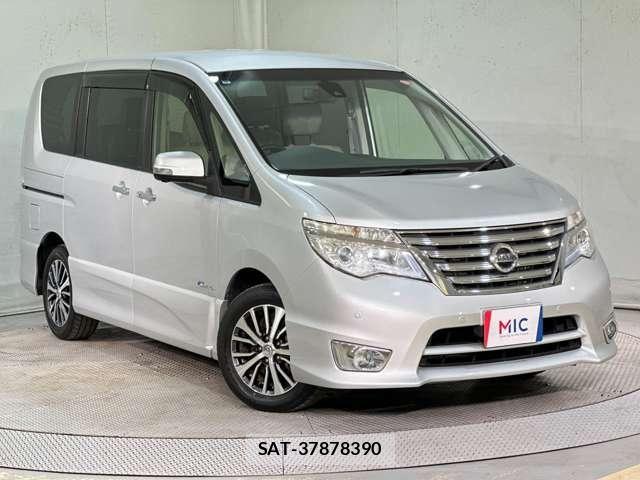 Nissan SERENA 2015-10 7619972-1