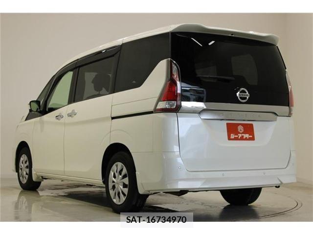 Nissan SERENA 2017-09 7619969-9