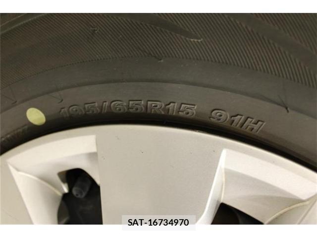Nissan SERENA 2017-09 7619969-26