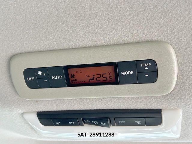 Nissan SERENA 2017-01 7728544-9