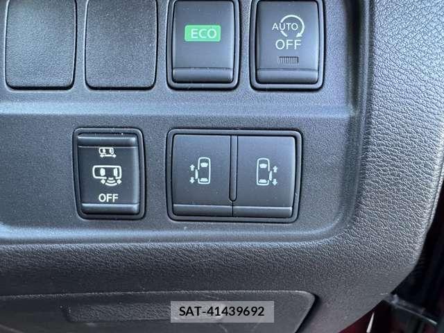 Nissan SERENA 2016-09 7728566-18